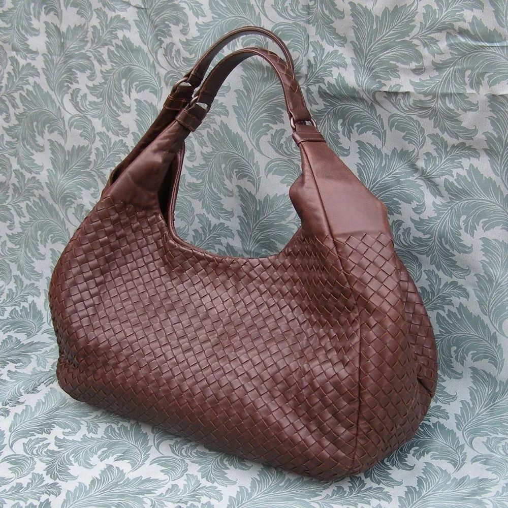 EUC Bottega Veneta Intrecciato Brown Leather Hobo/Shoulder bag